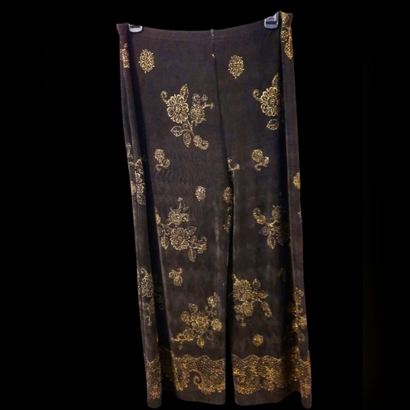 The Travelers Collection 3 Pc Set Black and Gold Floral Kimono,pants,top - Picture 15 of 16